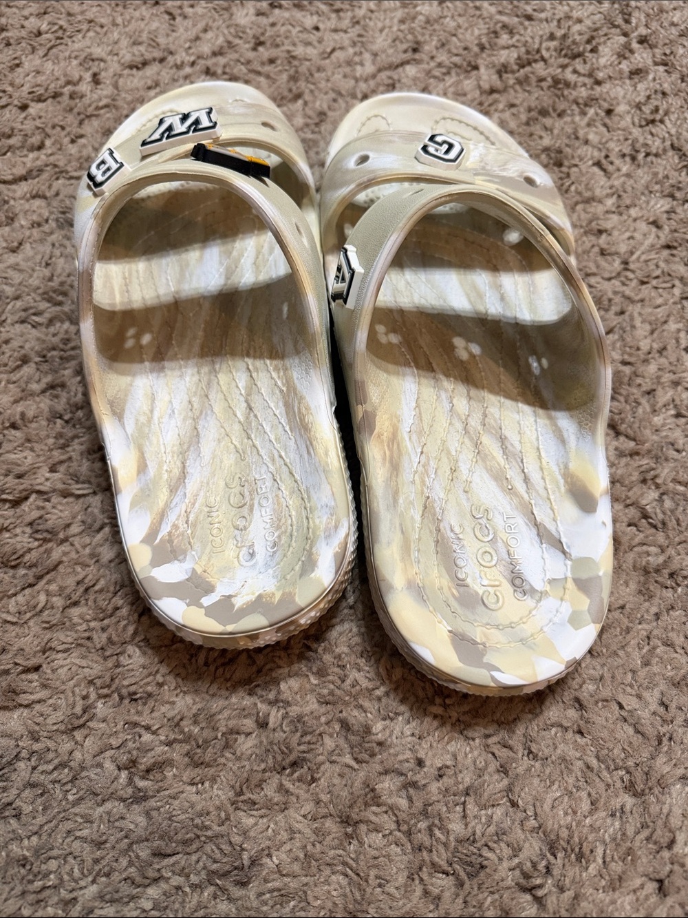 CROCS Beige Camo Slide Sandals